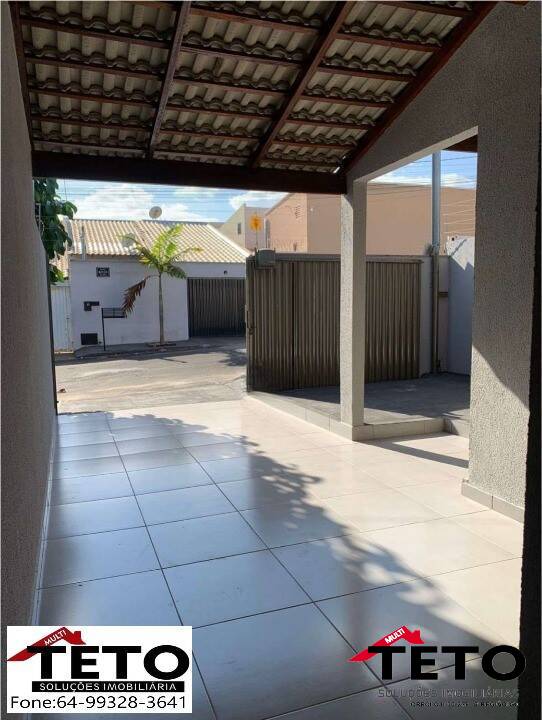 Casa à venda com 2 quartos, 80m² - Foto 3