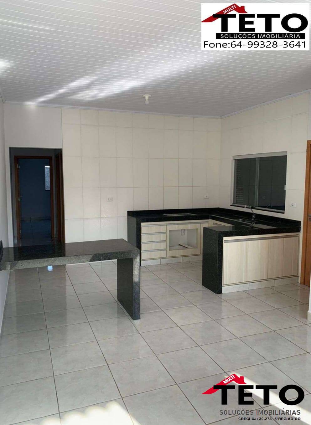 Casa à venda com 2 quartos, 80m² - Foto 2